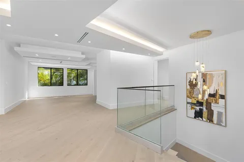 $7,995,000 | 3031 Northeast 23rd Court, Fort Lauderdale, FL 33305