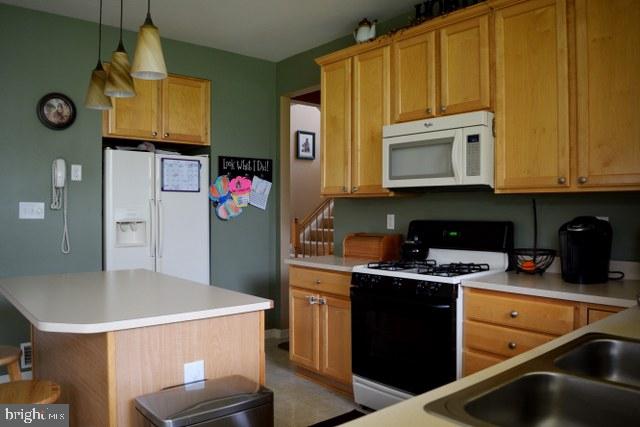 7465 Seneca Ridge Drive York, PA 17403 - Photo 16 of 32 Gallery Image 16