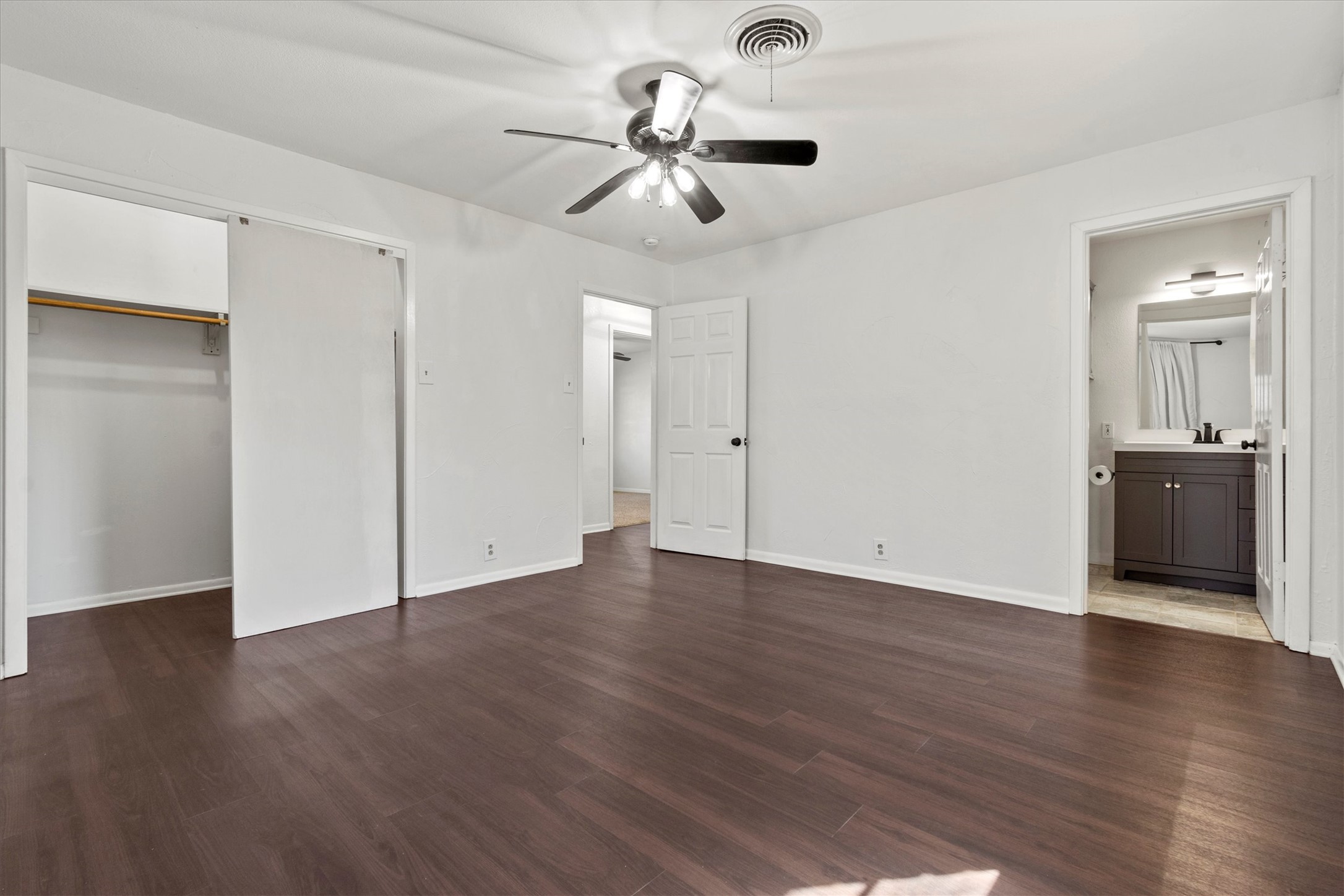 1806 Hutto Road Georgetown, TX 78626 - Photo 12 of 29