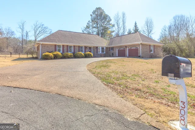 $425,000 | 308 Pheasant Drive, Dalton, GA 30721