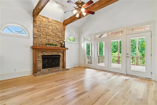 a view of an empty room and window
