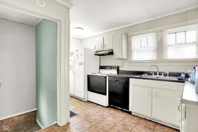 $220,000 | 1523 East Mills Avenue, Indianapolis, IN 46227