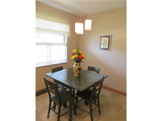 1585 Kirkley Road Columbus, OH 43221 - Photo 5 of 25