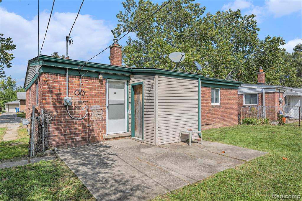 29119 York Street Inkster, MI 48141 - Photo 15 of 18