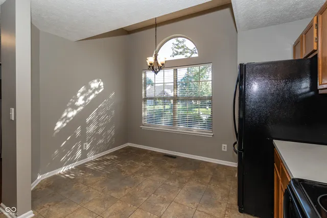 $2,295 | 10768 Belair Drive, Indianapolis, IN 46280