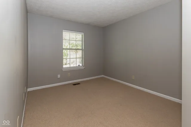 $2,295 | 10768 Belair Drive, Indianapolis, IN 46280