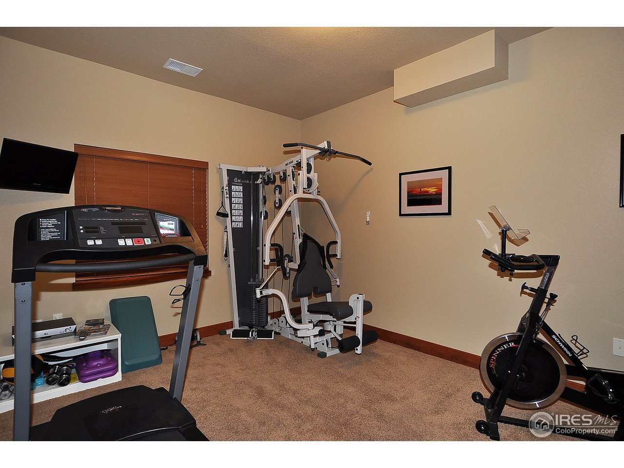 1238 Bennett Road Fort Collins, CO 80521 - Photo 18 of 25 Gallery Image 18