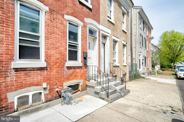 $395,000 | 809 Green Street, Norristown, PA 19401