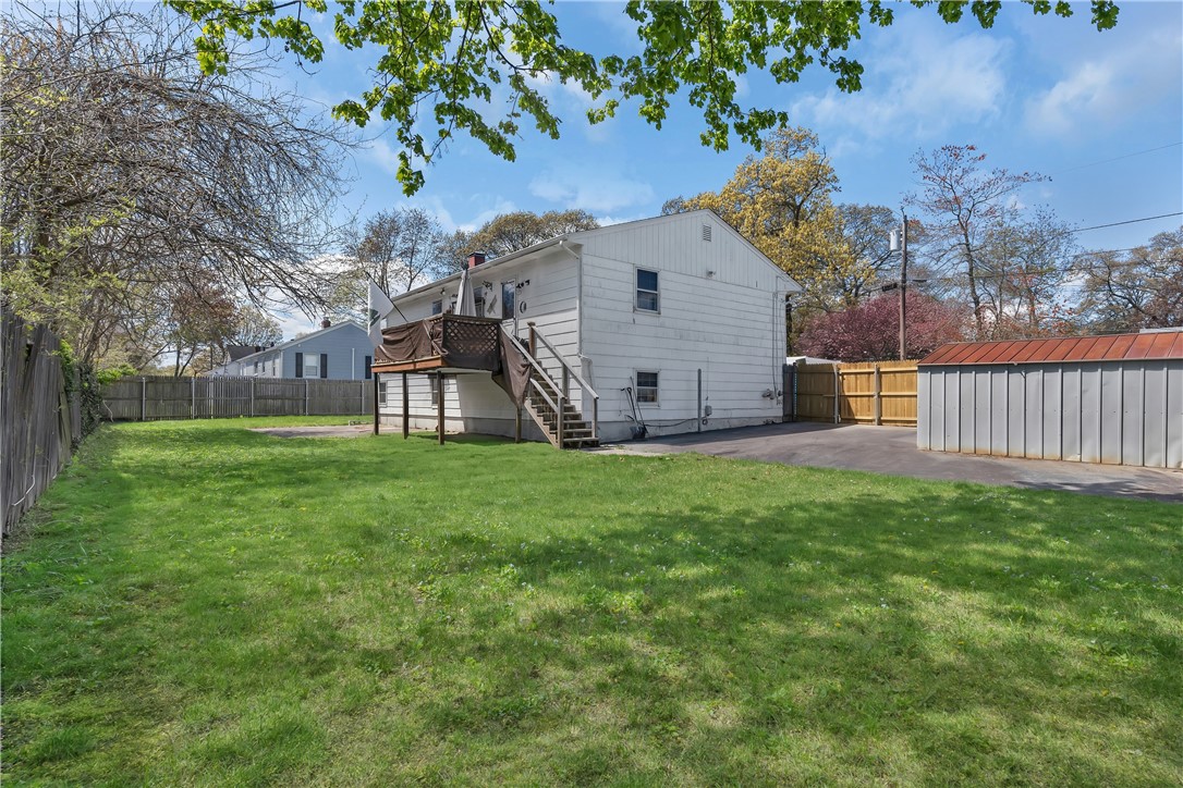 46 Merle Street Warwick, RI 02889 - Photo 3 of 16