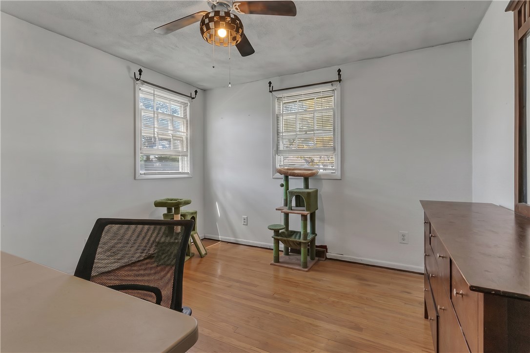 46 Merle Street Warwick, RI 02889 - Photo 10 of 16