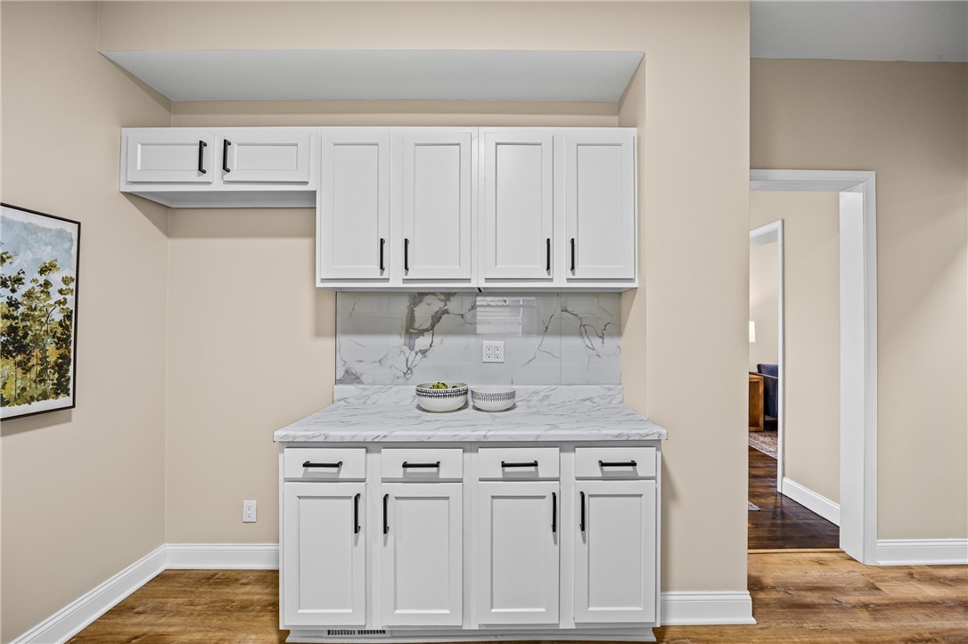 320 Rosewood Terrace Rochester, NY 14609 - Photo 14 of 29 Large updated kitchen