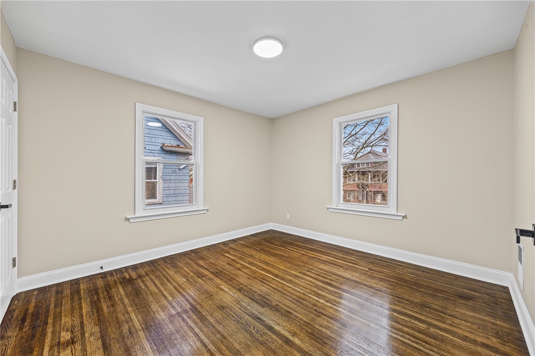 320 Rosewood Terrace Rochester, NY 14609 - Photo 18 of 29 Second Bedroom
