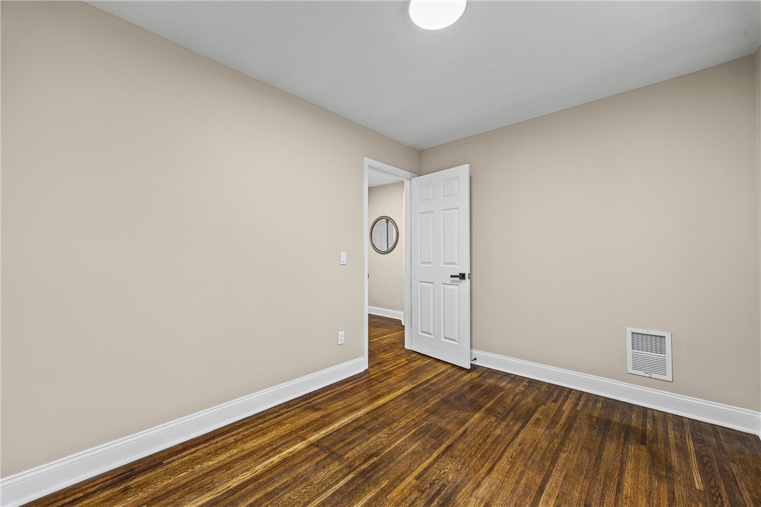 320 Rosewood Terrace Rochester, NY 14609 - Photo 21 of 29 Third Bedroom