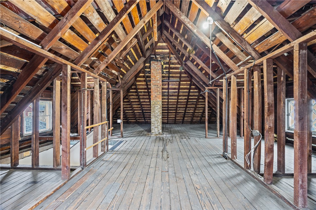 320 Rosewood Terrace Rochester, NY 14609 - Photo 24 of 29 Walkup Attic