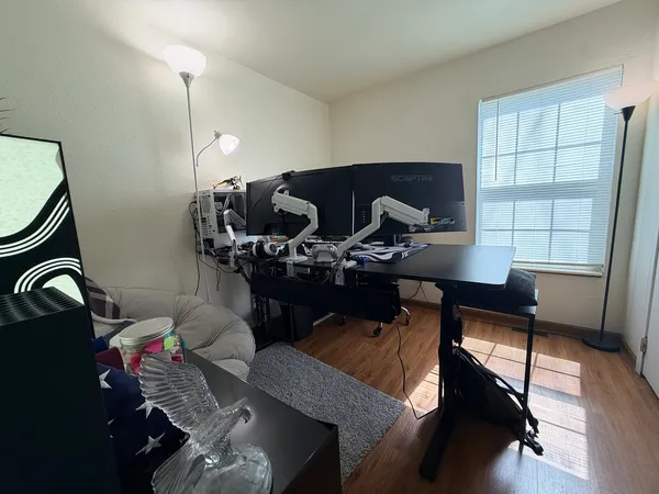 $72,000 | 612 East Campus Drive, Unit A1, Carbondale, IL 62901