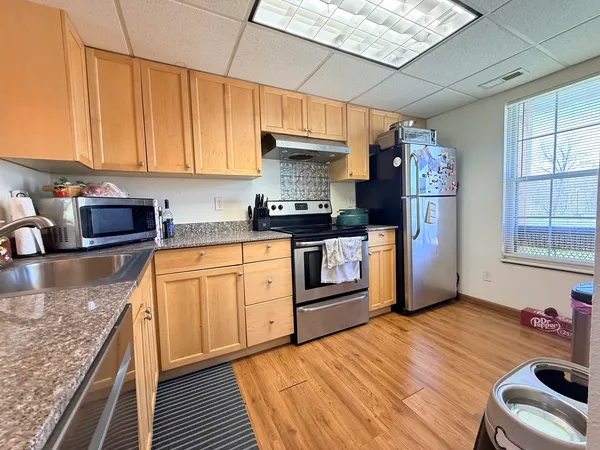 $72,000 | 612 East Campus Drive, Unit A1, Carbondale, IL 62901