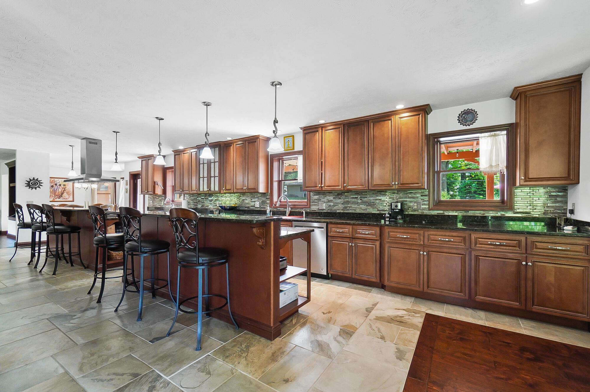 655 West Home Road Springfield, OH 45504 - Photo 32 of 75 0116