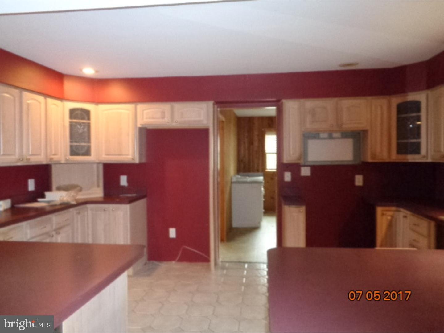 190 Pitman Downer Road Sewell, NJ 08080 - Photo 13 of 17
