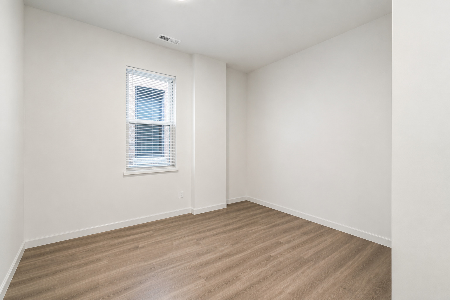 3318 South Morgan Street, Unit 2F Chicago, IL 60608 - Photo 5 of 8