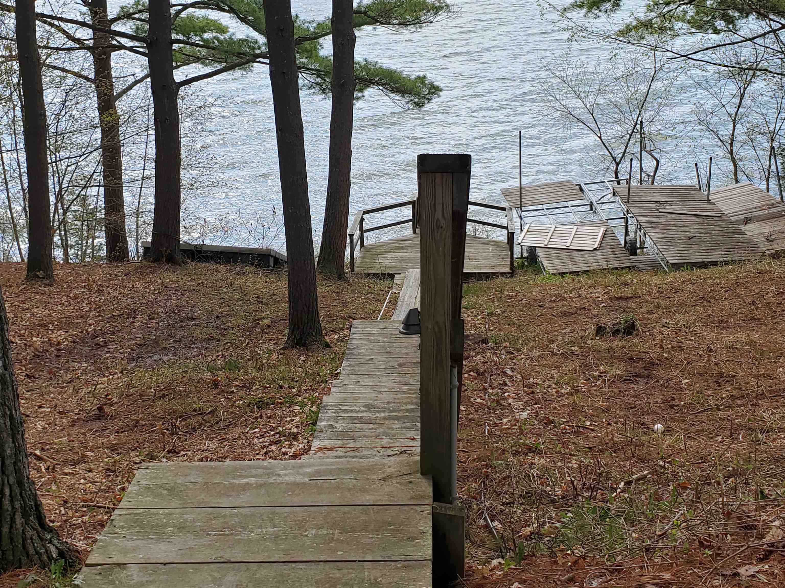 327 Wolf Lane Addison, VT 05491 - Photo 16 of 26