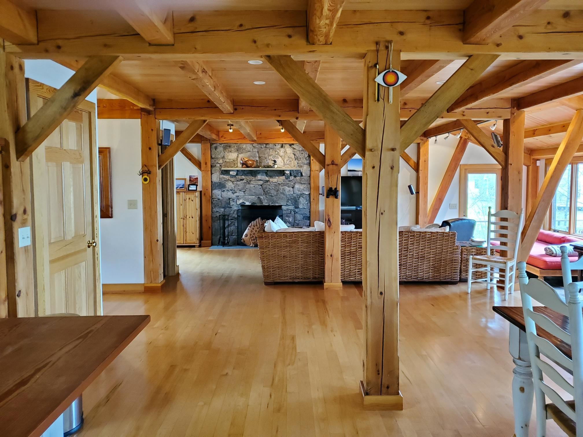 327 Wolf Lane Addison, VT 05491 - Photo 3 of 26