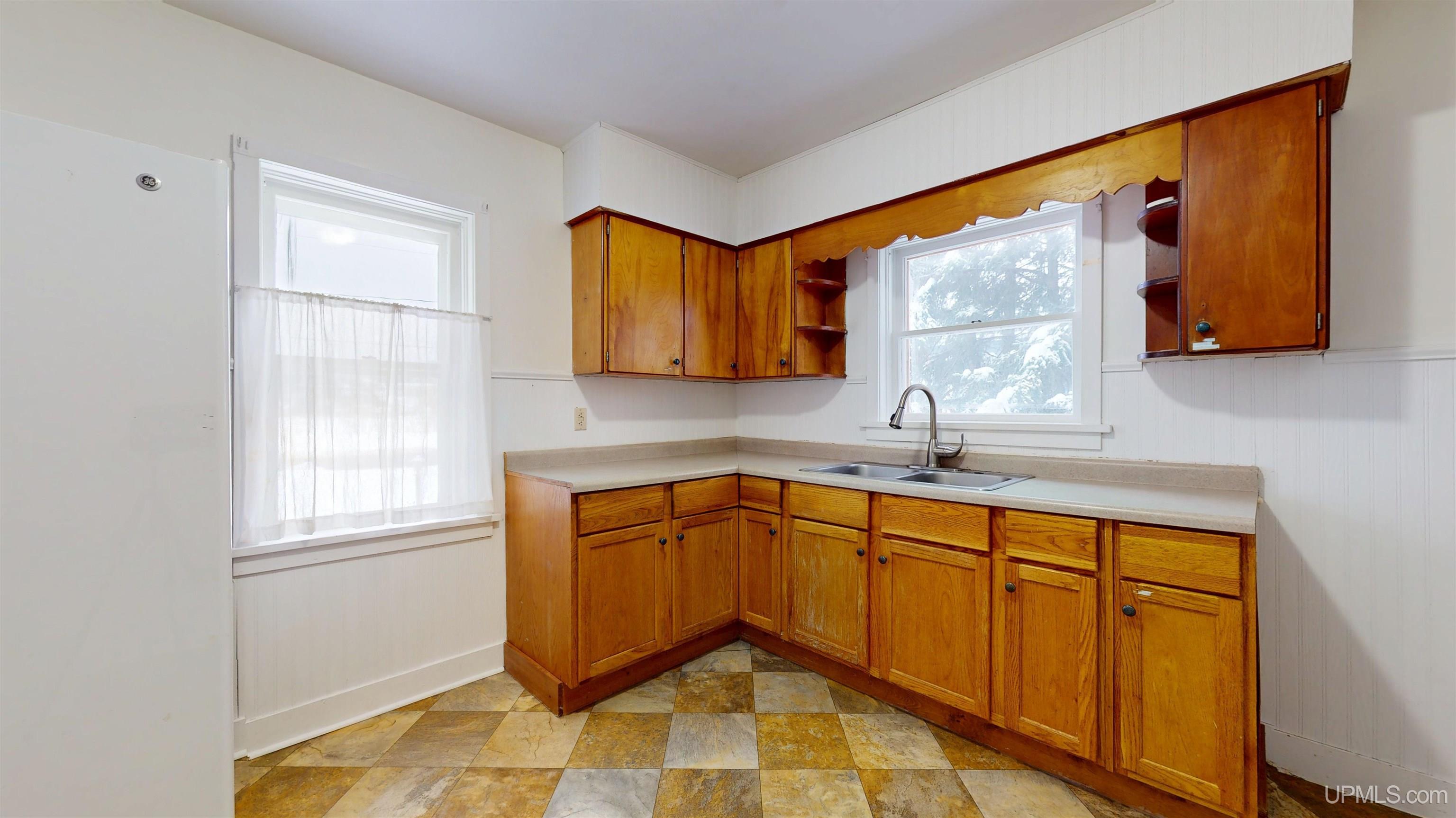 21108 Royce Road Hancock, MI 49930 - Photo 9 of 40 Gallery Image 9