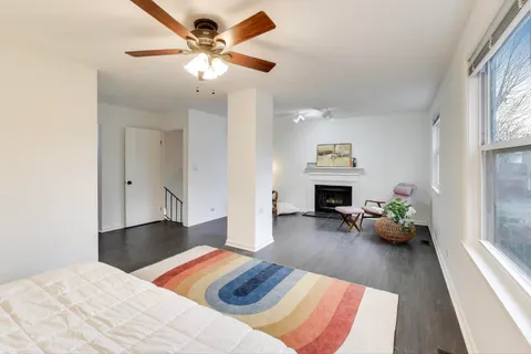 $275,000 | 1011 Wesley Lane, Algonquin, IL 60102