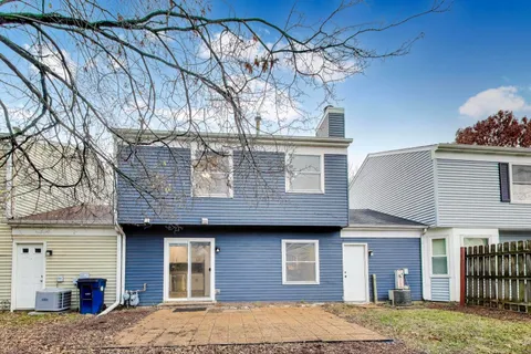 $275,000 | 1011 Wesley Lane, Algonquin, IL 60102