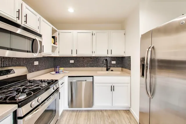 $275,000 | 1011 Wesley Lane, Algonquin, IL 60102