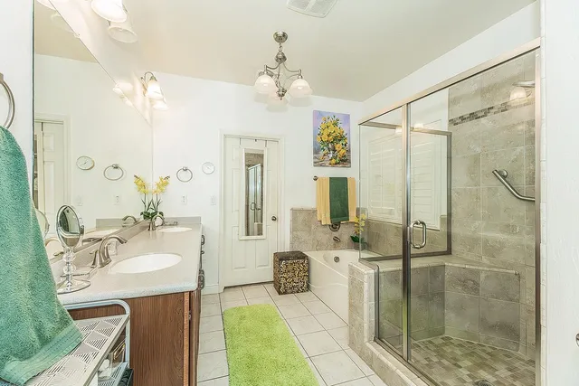 $419,000 | 5869 East Mono Street, Fresno, CA 93727