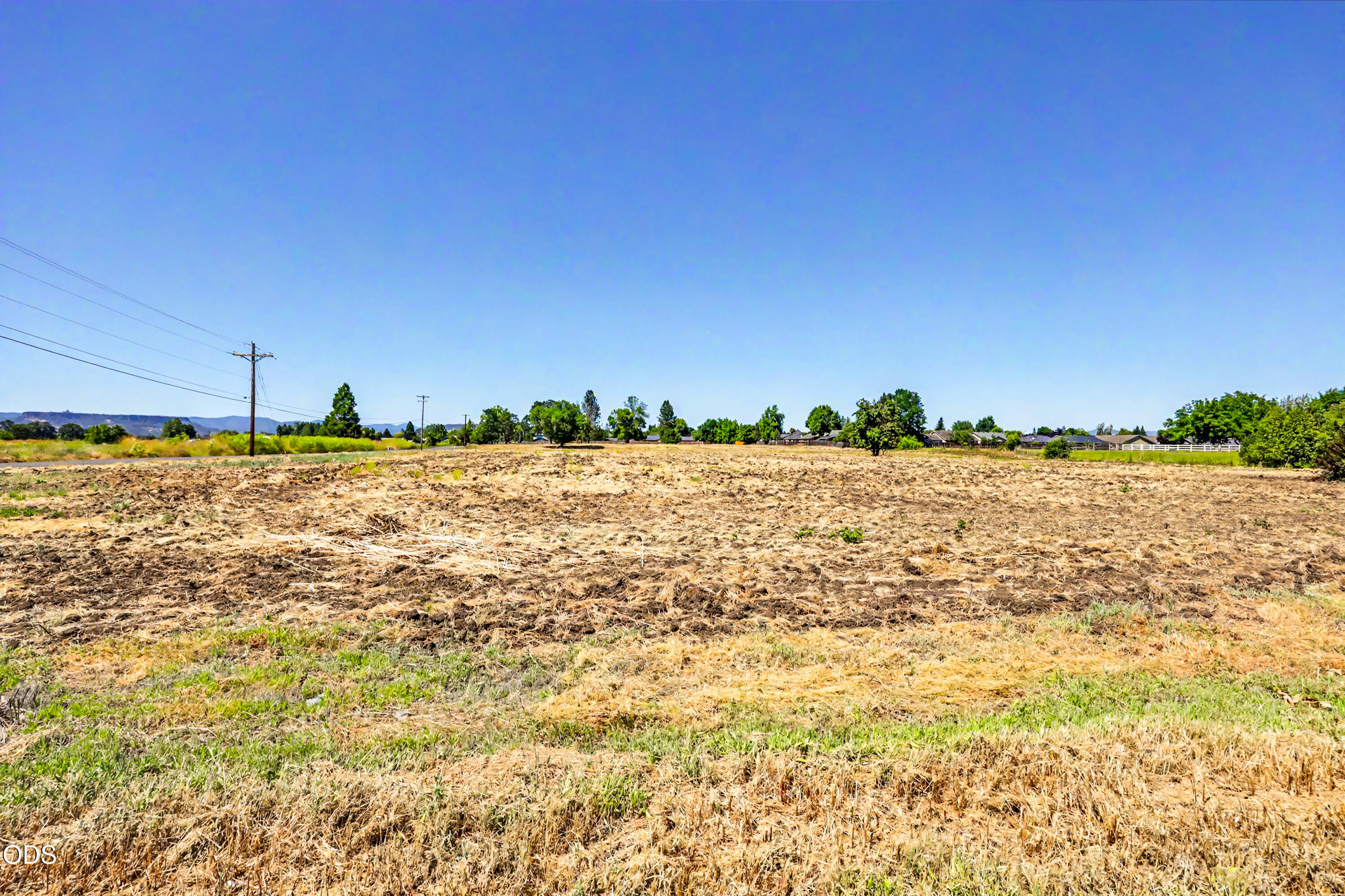 4922 Gebhard Road Central Point, OR 97502 - Photo 13 of 15