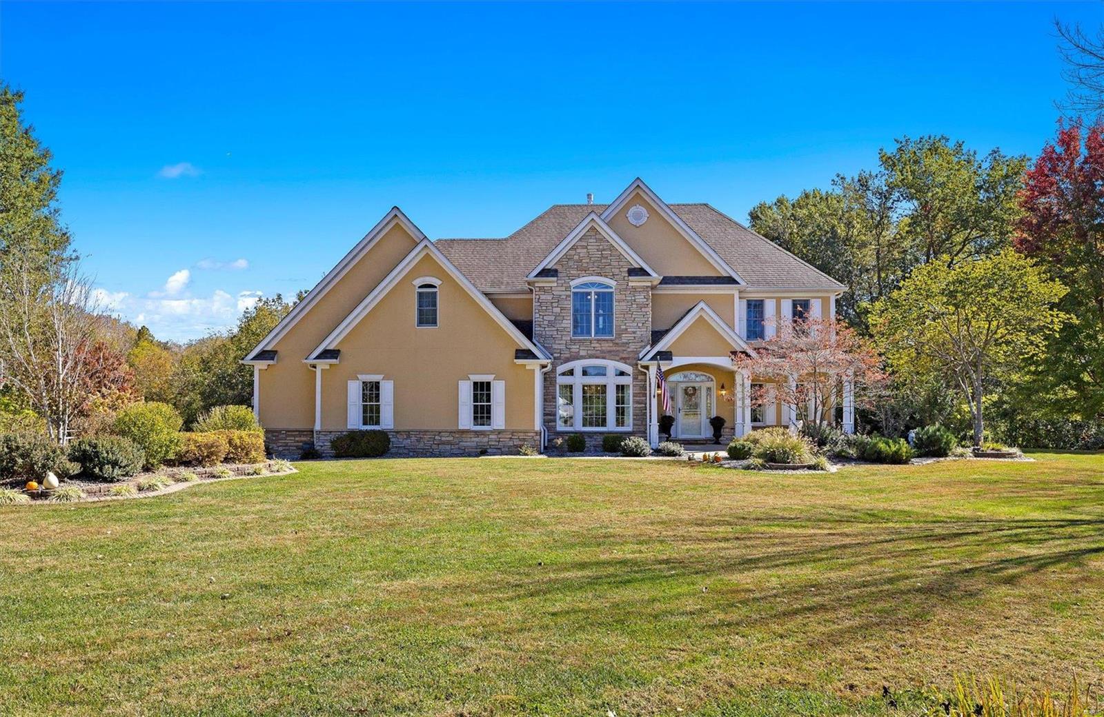 13308 Field Crest Road Highland, IL 62249 - Photo 1 of 54