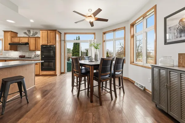 $789,900 | W360-n7572 Thomas Drive, Oconomowoc, WI 53066