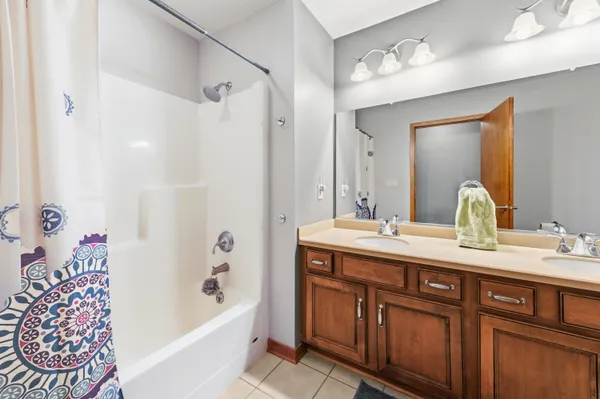 $789,900 | W360-n7572 Thomas Drive, Oconomowoc, WI 53066