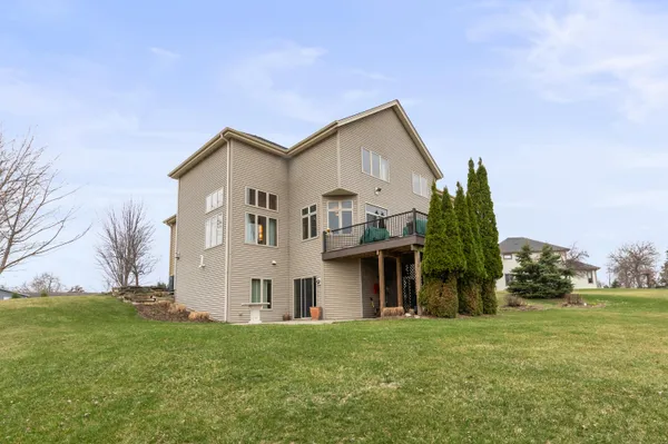 $789,900 | W360-n7572 Thomas Drive, Oconomowoc, WI 53066