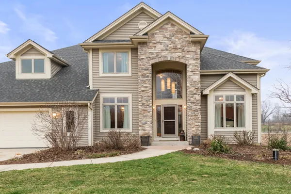 $789,900 | W360-n7572 Thomas Drive, Oconomowoc, WI 53066