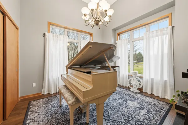 $789,900 | W360-n7572 Thomas Drive, Oconomowoc, WI 53066