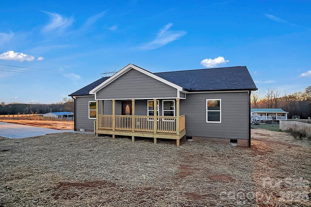 106 Quail Meadow Road Shelby, NC 28150 - Photo 3 of 33