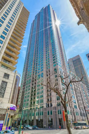 $18,000 | 33 West Ontario Street, Unit P10W17, Chicago, IL 60654