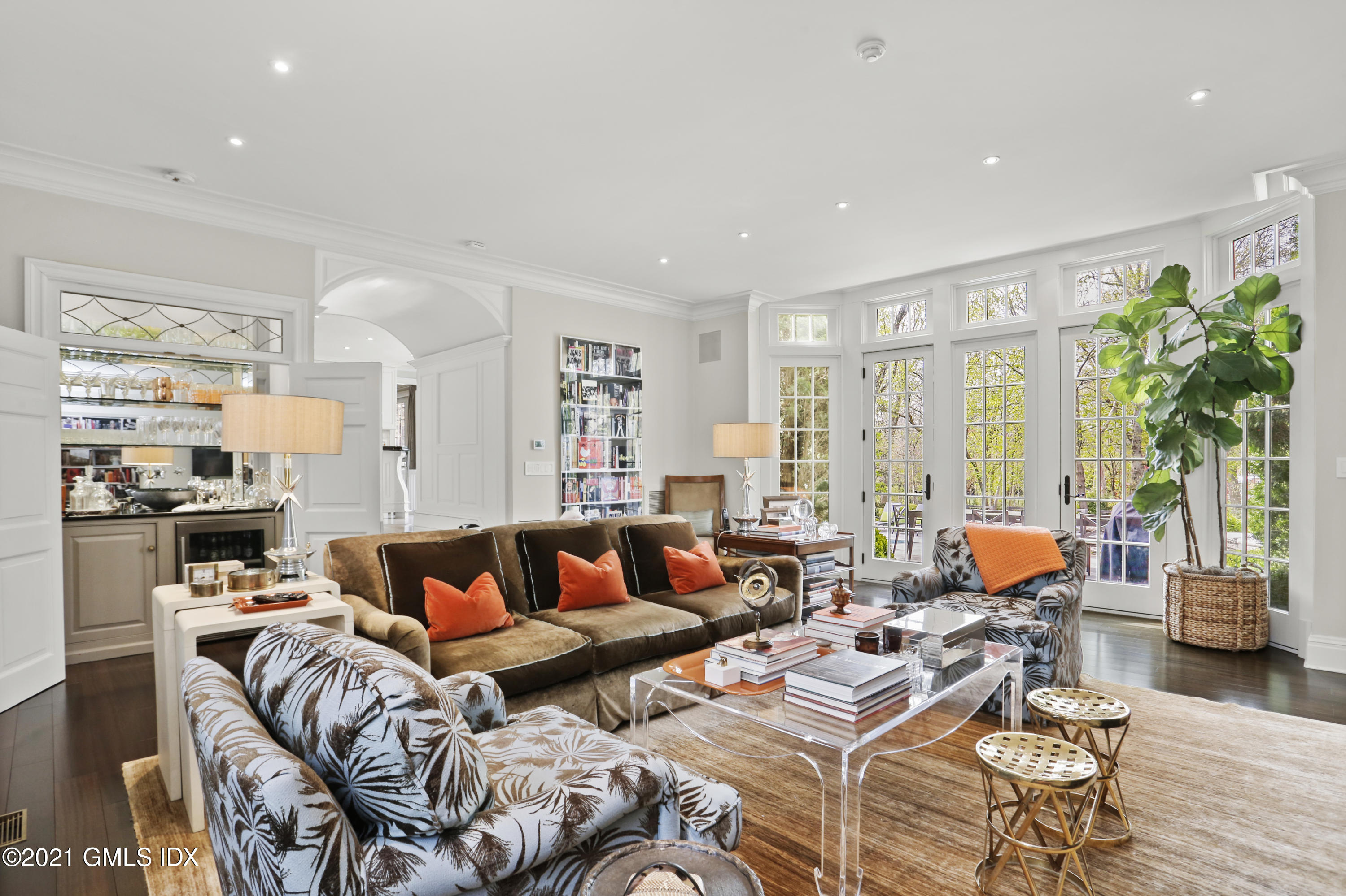 2 Round Hill Road Greenwich, CT 06831 - Photo 23 of 41 2 Round Hill Rd Greenwich CT-print-004-0