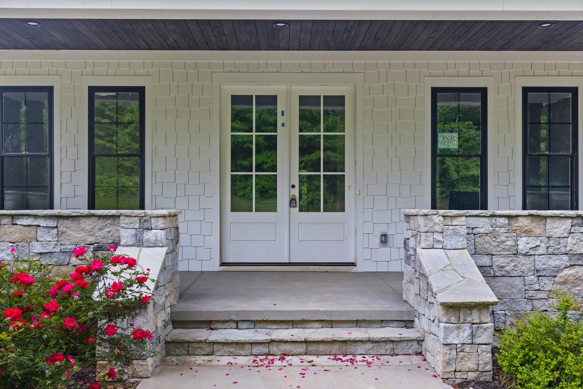 2028 Ivy Cottage Path Boiling Springs, SC 29316 - Photo 4 of 37 Gallery Image 4