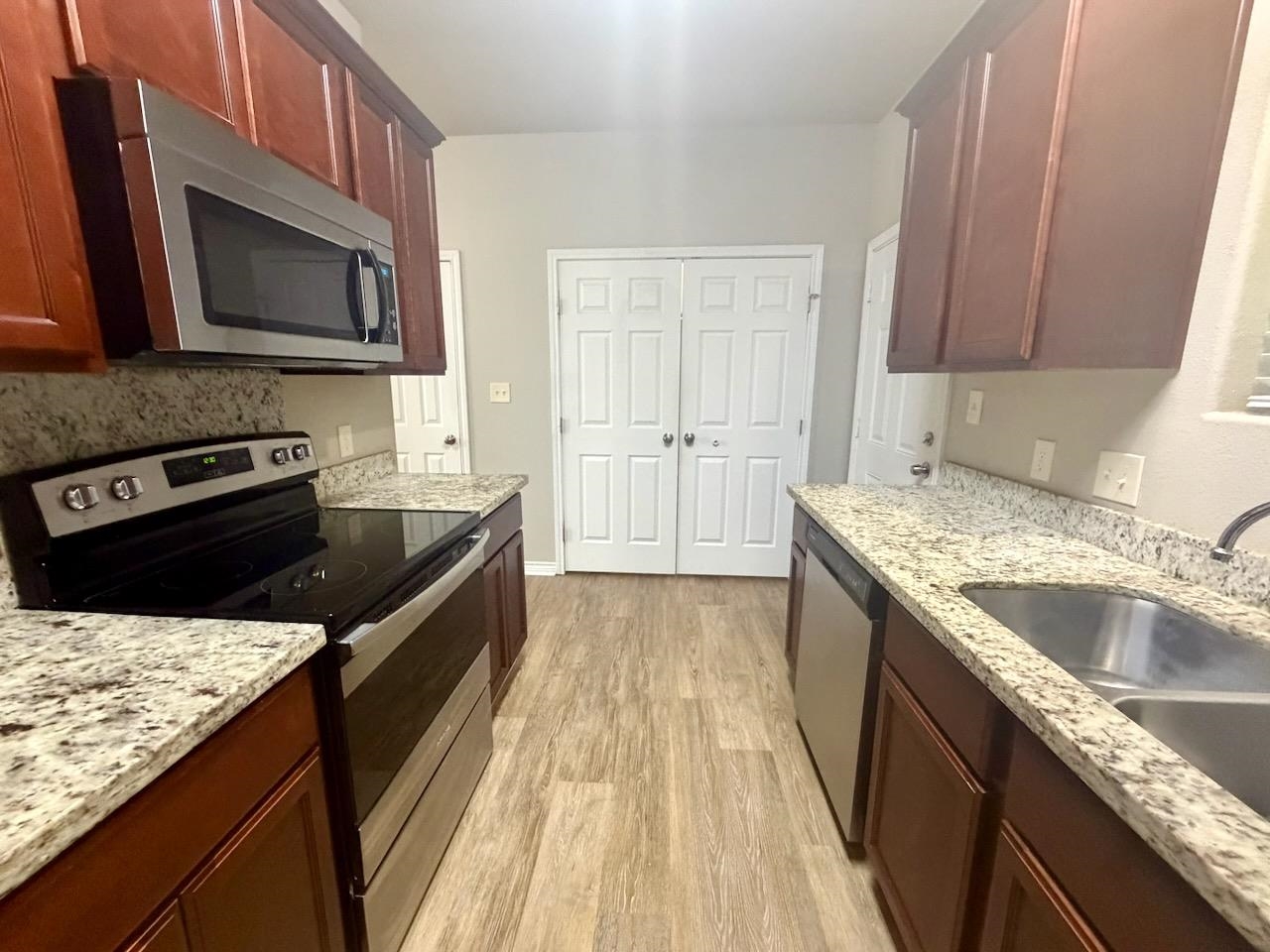 527 Old Silsbee Road, Unit 30 Lumberton, TX 77657 - Photo 10 of 22