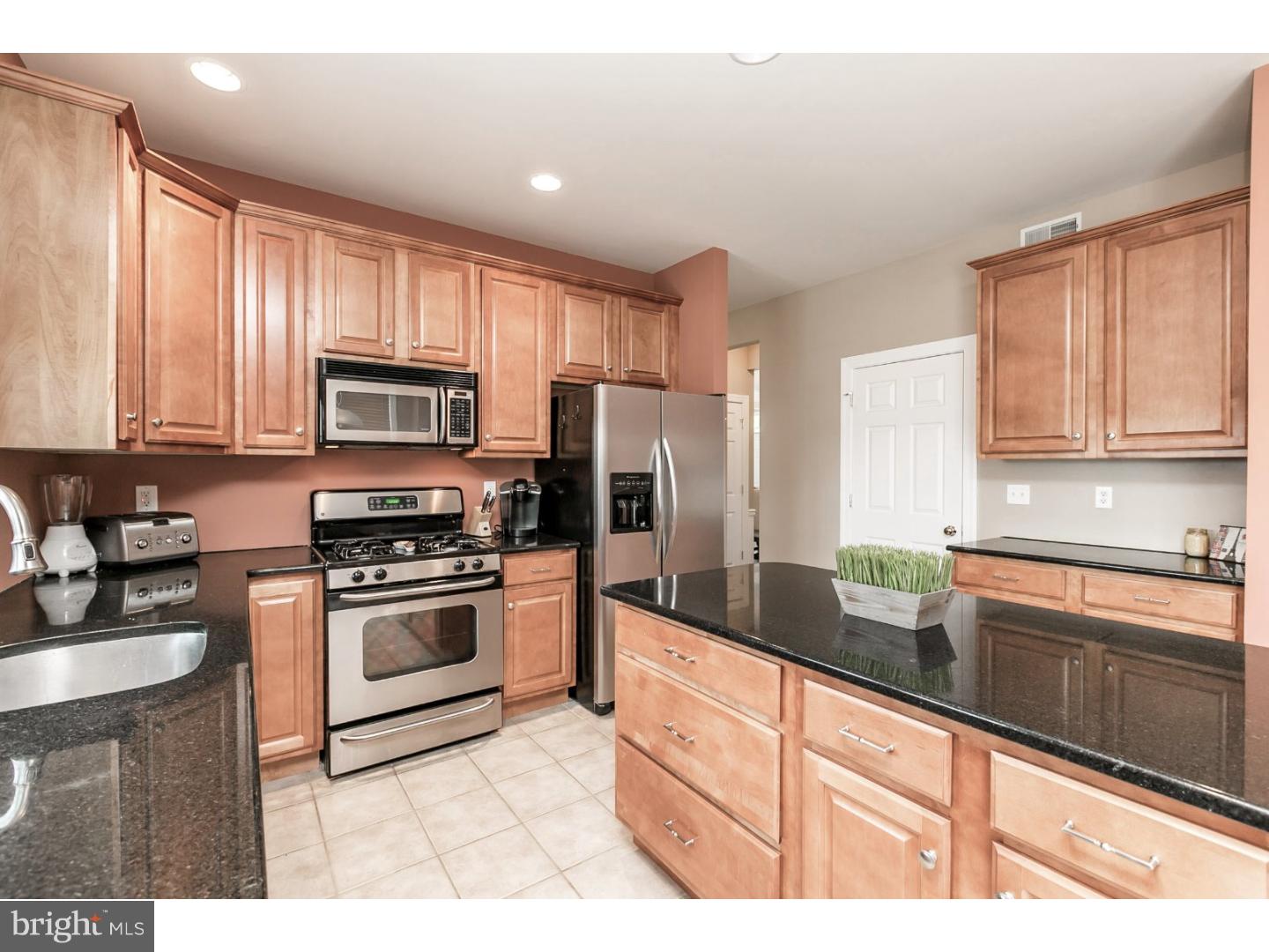 2840 Westerham Road Downingtown, PA 19335 - Photo 13 of 25 Kitchen