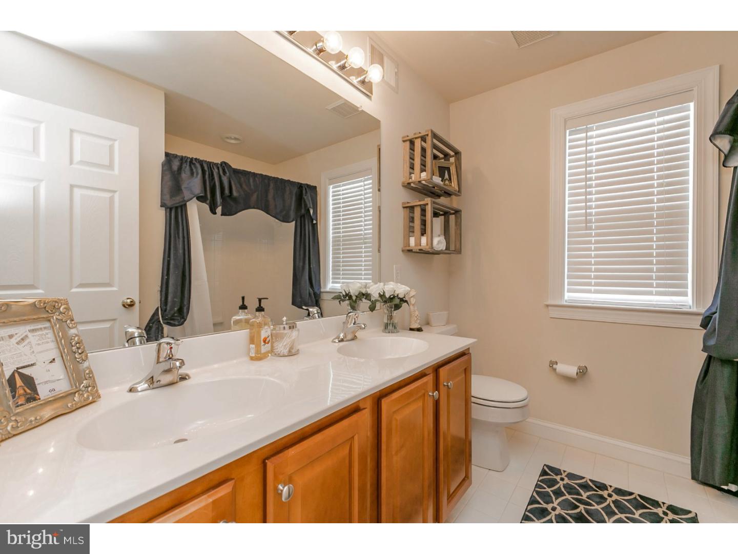 2840 Westerham Road Downingtown, PA 19335 - Photo 22 of 25 Bathroom