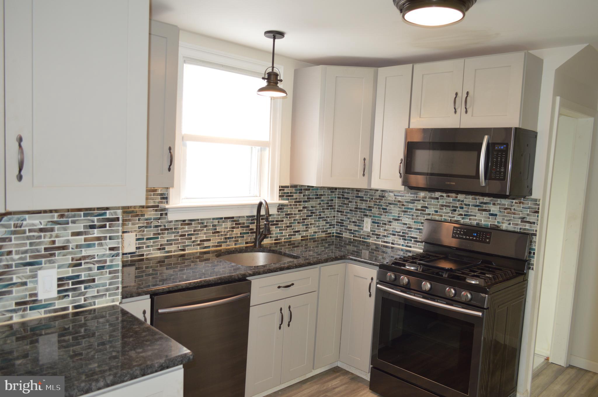 206 Harrison Road Brookhaven, PA 19015 - Photo 8 of 21 Kitchen