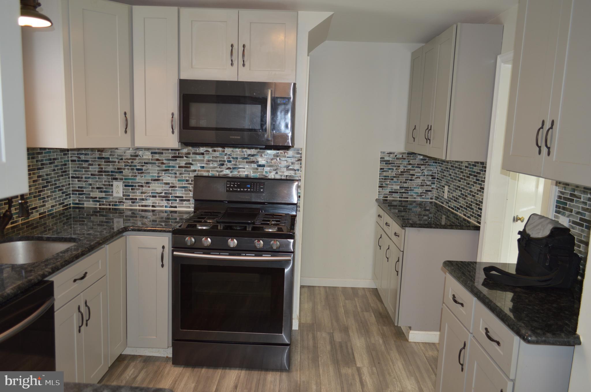 206 Harrison Road Brookhaven, PA 19015 - Photo 9 of 21 Kitchen