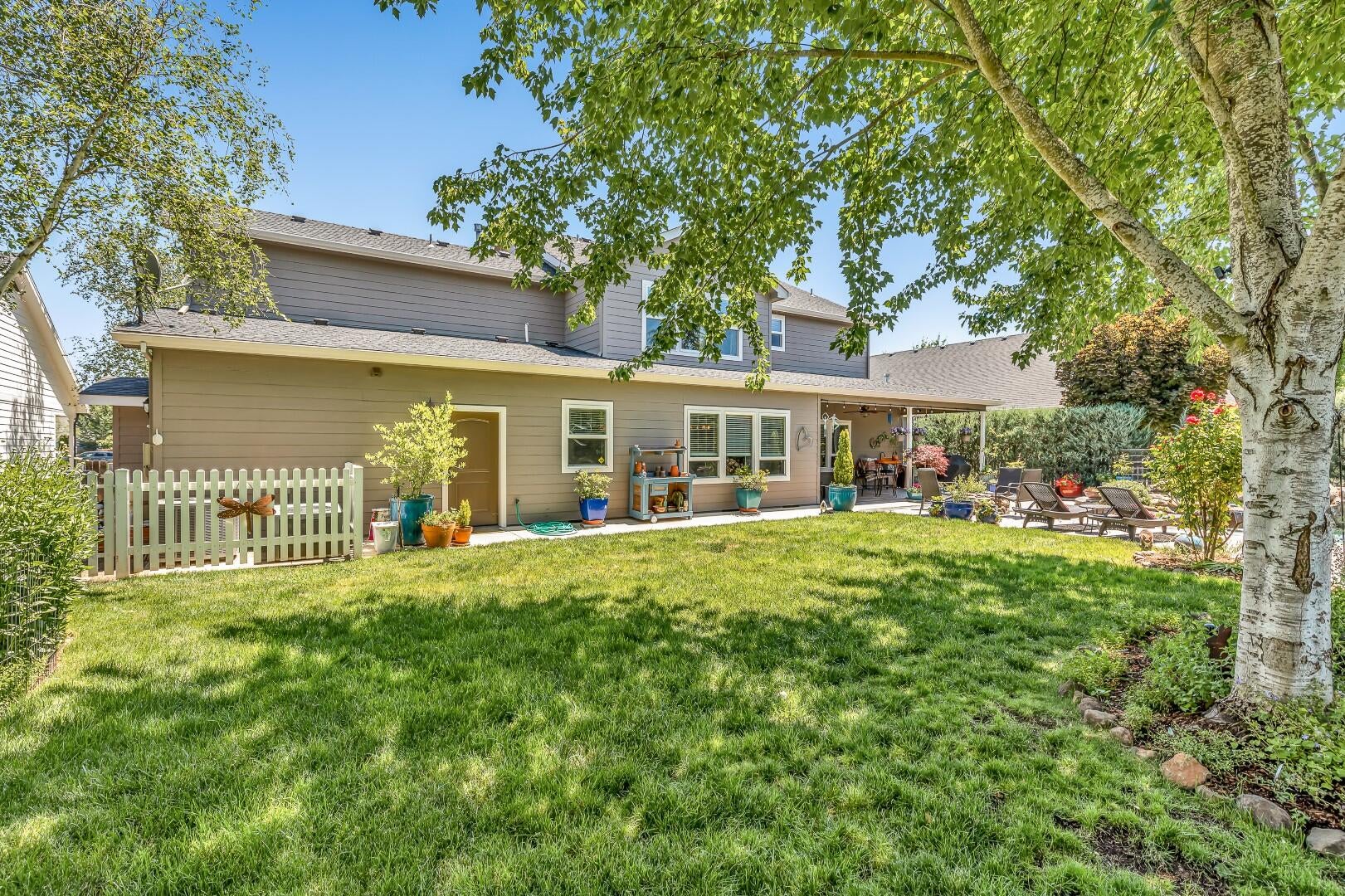 813 Buck Point Street Central Point, OR 97502 - Photo 55 of 57 9R9A2790