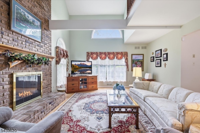 42 Copper Penny Road Flemington, NJ 08822 - Photo 5 of 45 Gallery Image 5