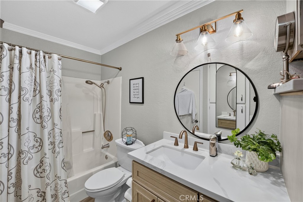 435 West 9th, Unit B3 Upland, CA 91786 - Photo 20 of 37