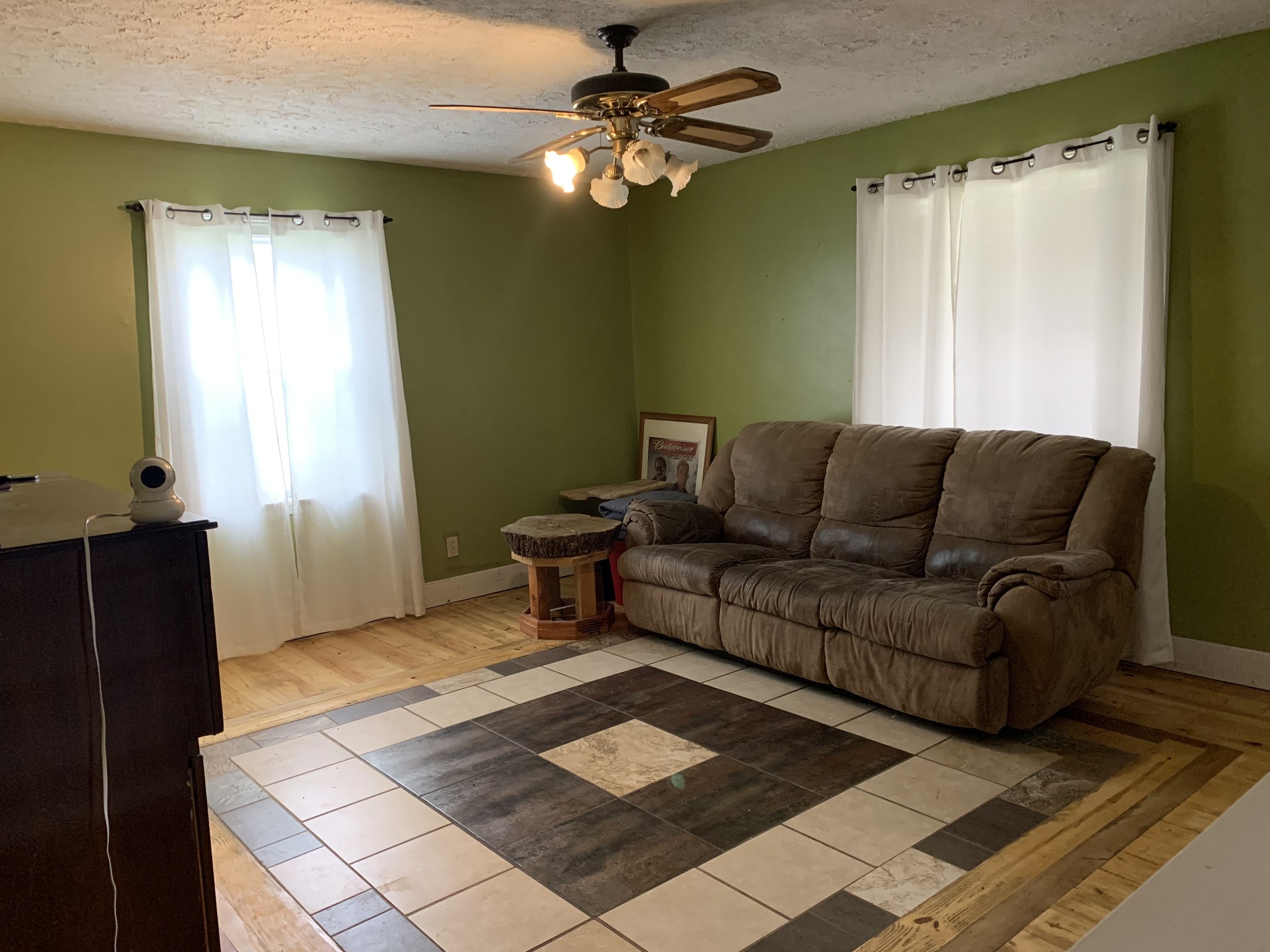 502 Twomey Road Centerville, TN 37033 - Photo 11 of 42 a living room with furniture and a rug